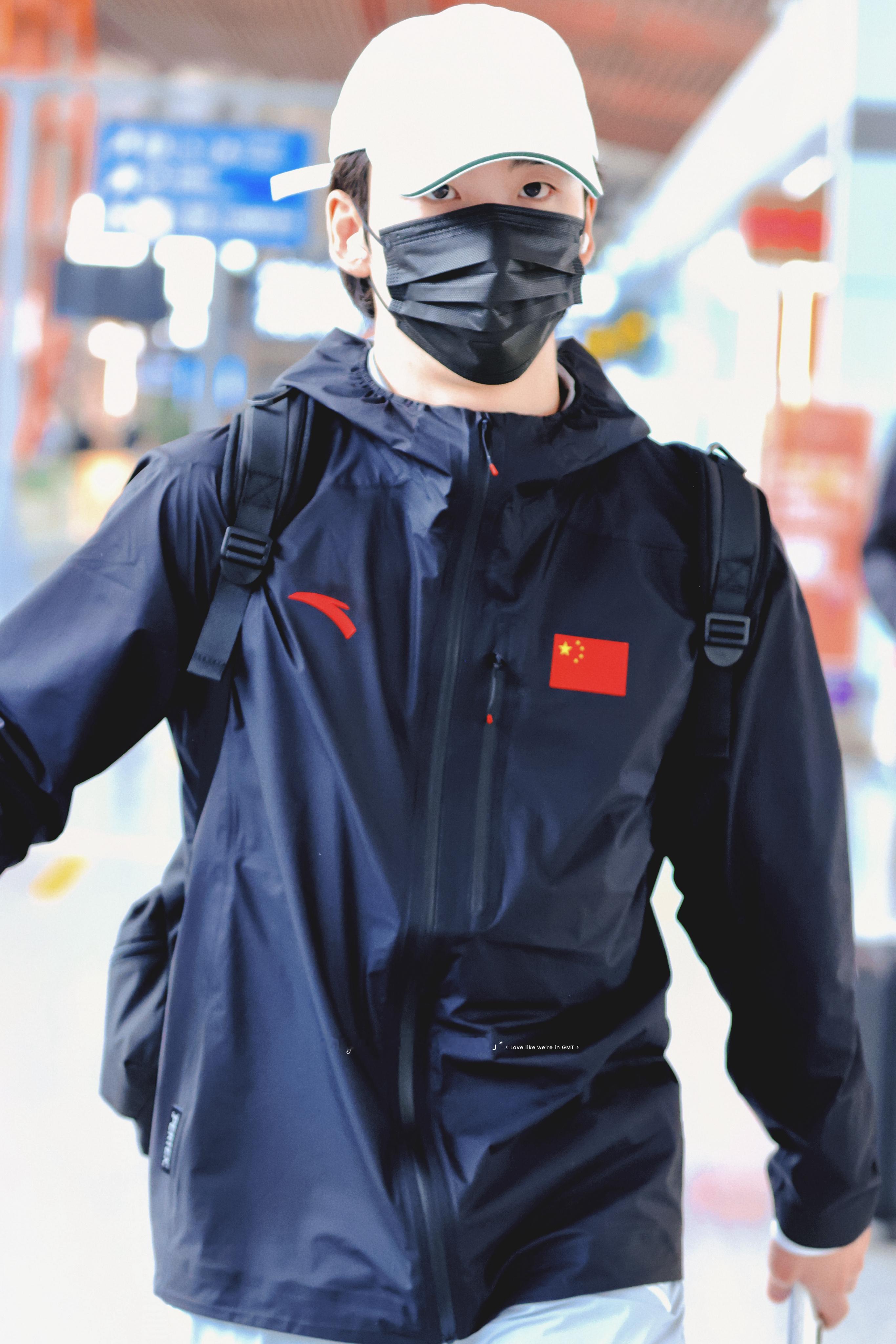 gogogo代言人出发咯😎林孝埈安踏品牌代言人 ​​​