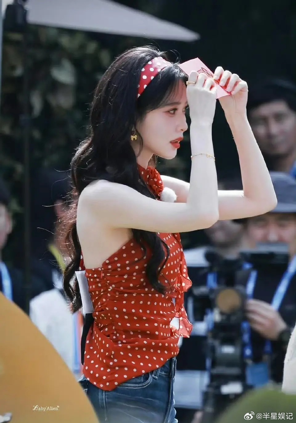 跑男来了，孟子义和白鹿都好漂亮啊，但没有安慕希了 