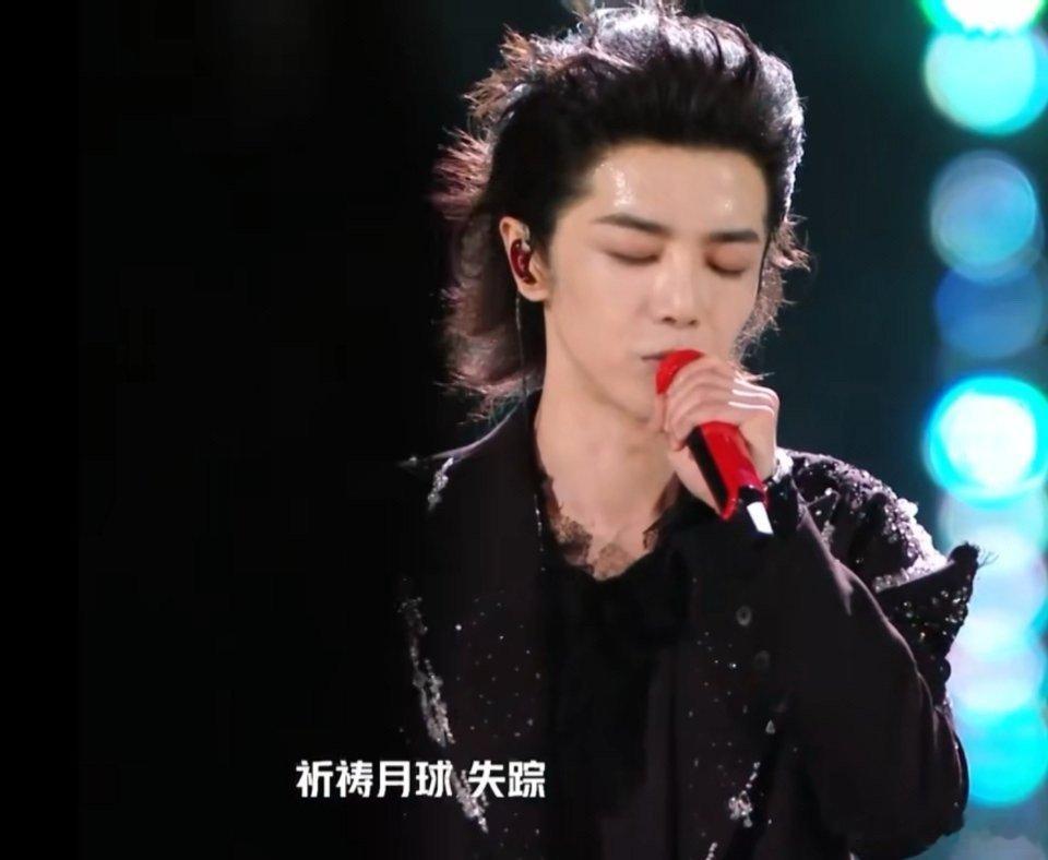 #华晨宇舞台已经NextLevel了#听华晨宇的高音简直是一种享受，他用音乐将现