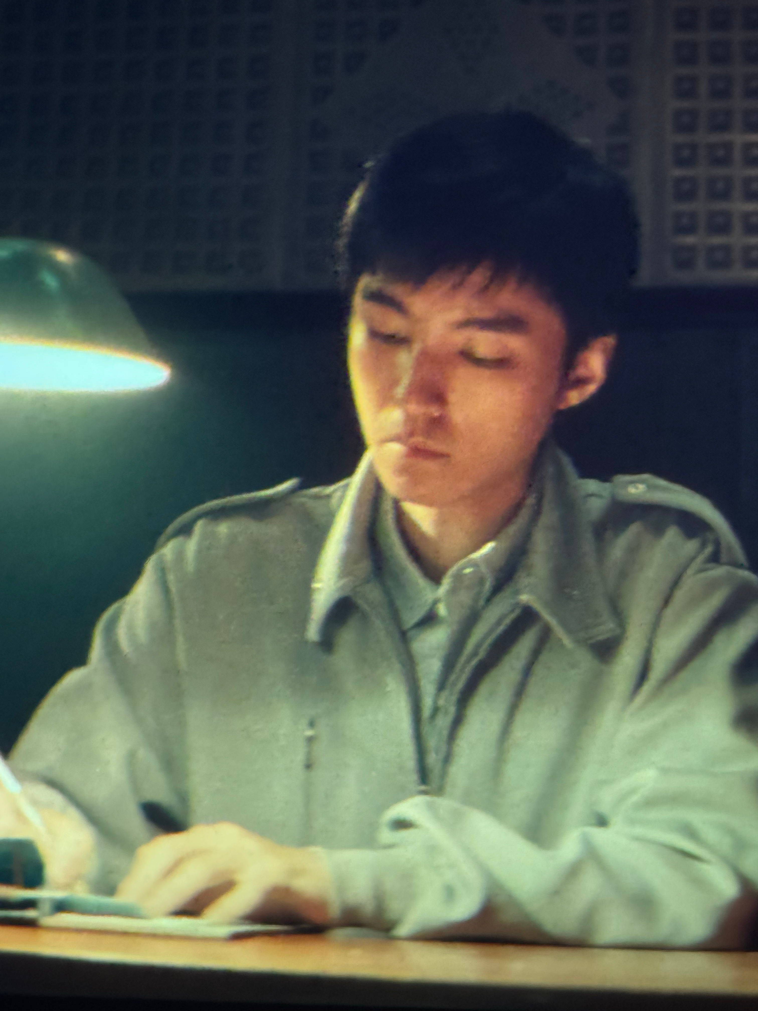 王俊凯[超话]  想你想你 我爱你～​​​
