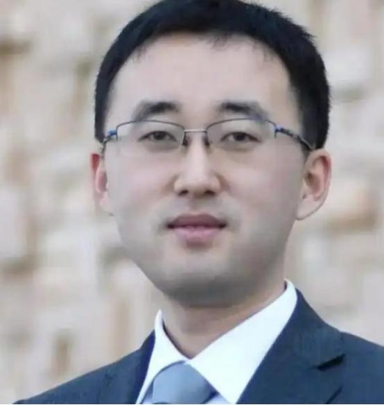 “中国活该被日军欺辱”、“郑州大暴雨是报应！”2020年，清华高材生李睿说出如此