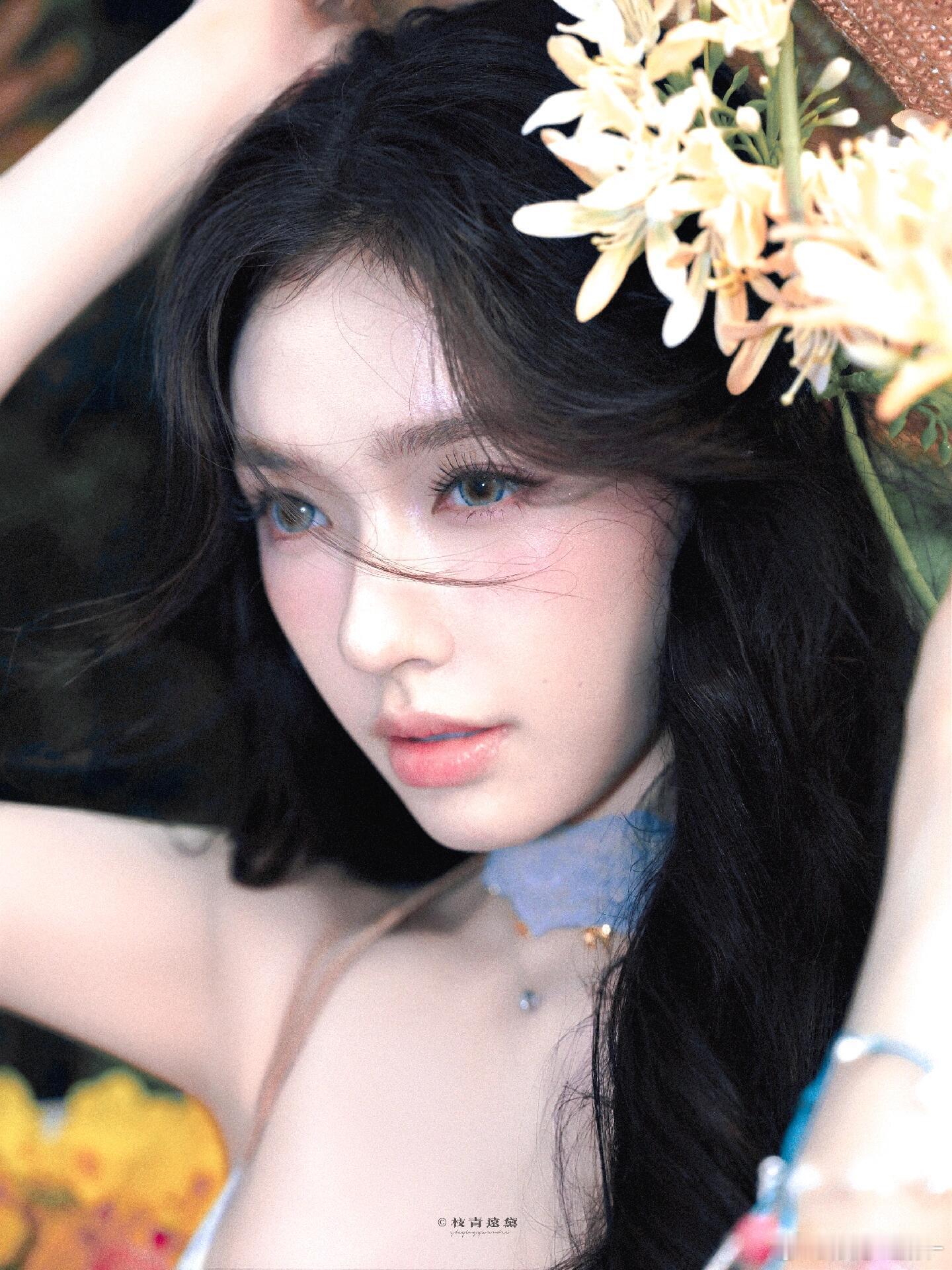 林允包场这一秒过火从《逐玉》一路延续到《归鸾》开播，林允用连续三次包场兑现偏爱，