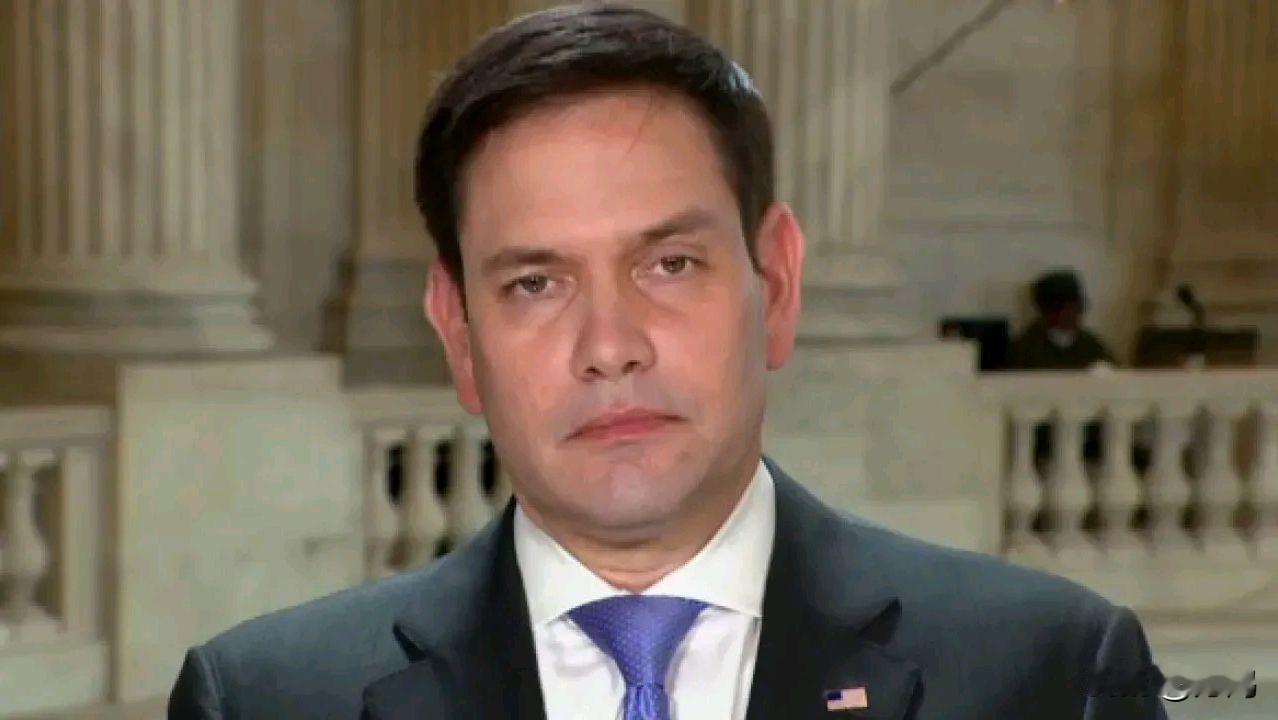 卢比奥这次居然和特朗普唱起了反调，特朗普说泽连斯基没牌可打，最好是尽快签订和平协