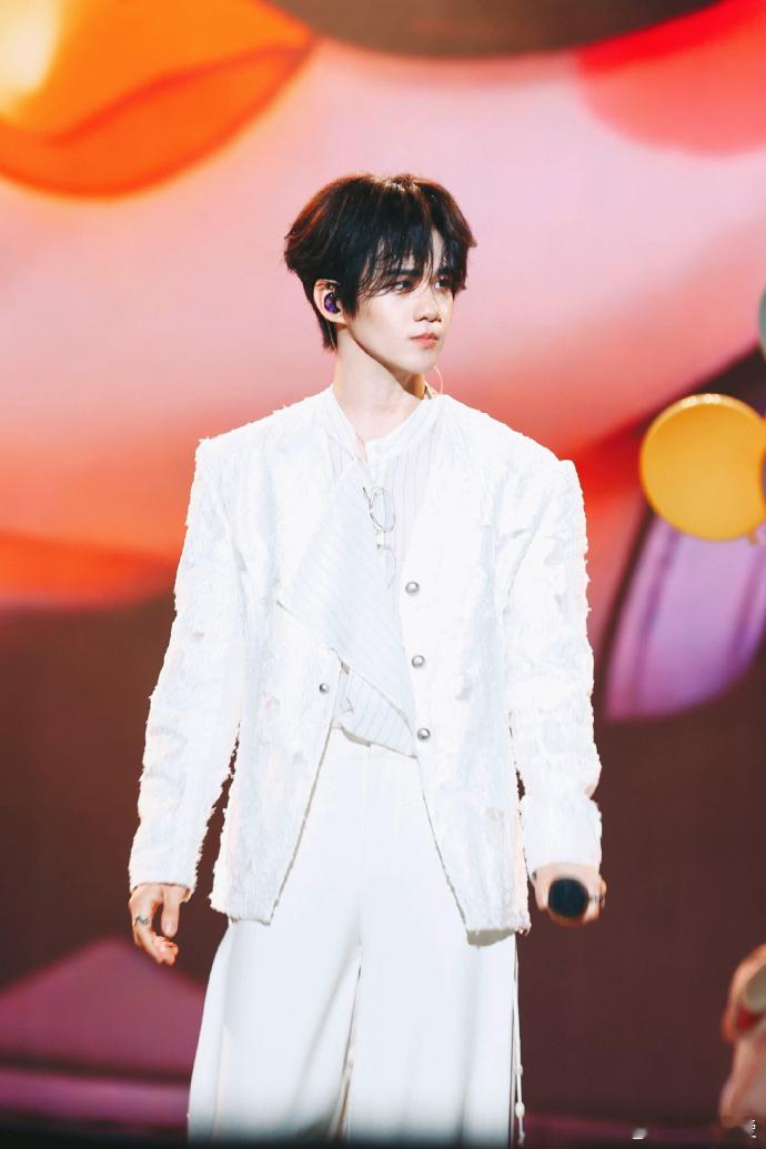 徐子未又上音综了徐子未音综看到子未上国粤无双的消息，我直接原地尖叫！他的唱功真的