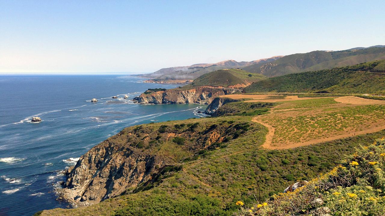 你以为《西游记》写的是取经？其实写的是一场全民“求长生”的暗战。
很多人读《西游