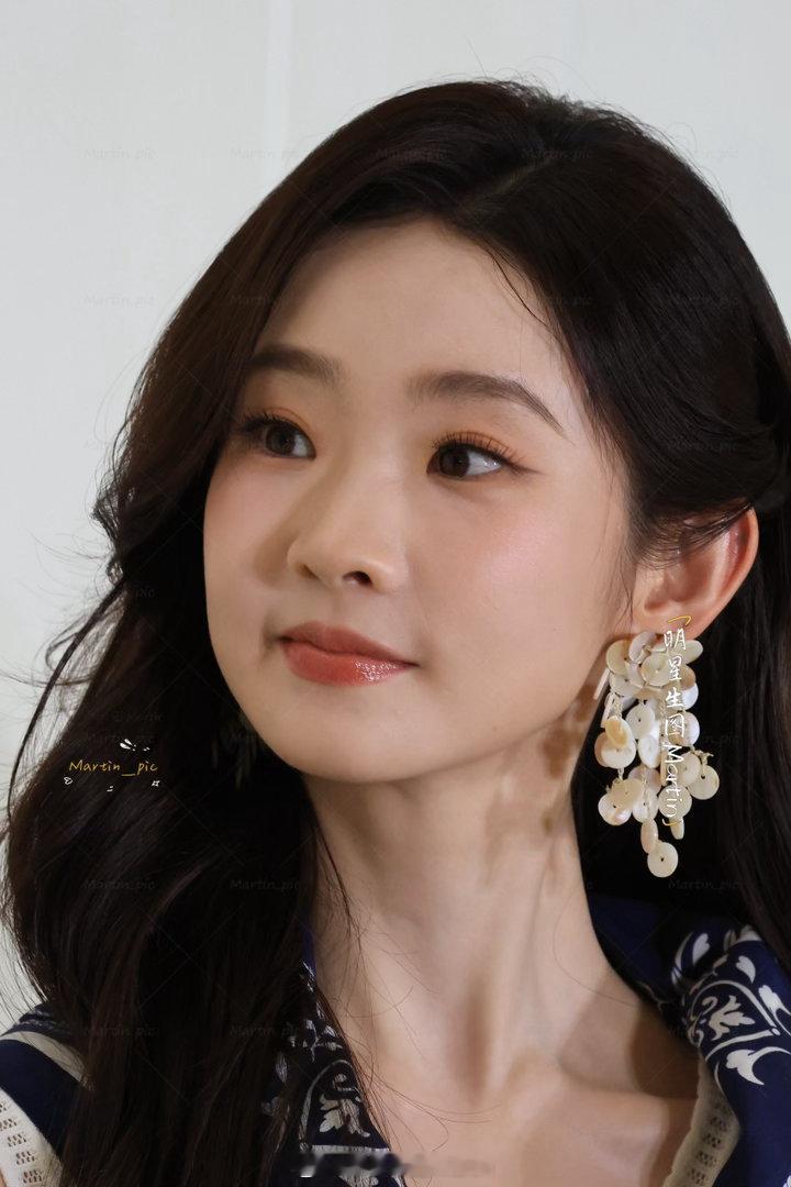 张艺凡张艺凡电影三心两意 🛍️张艺凡 fashionstyle 张艺凡 260