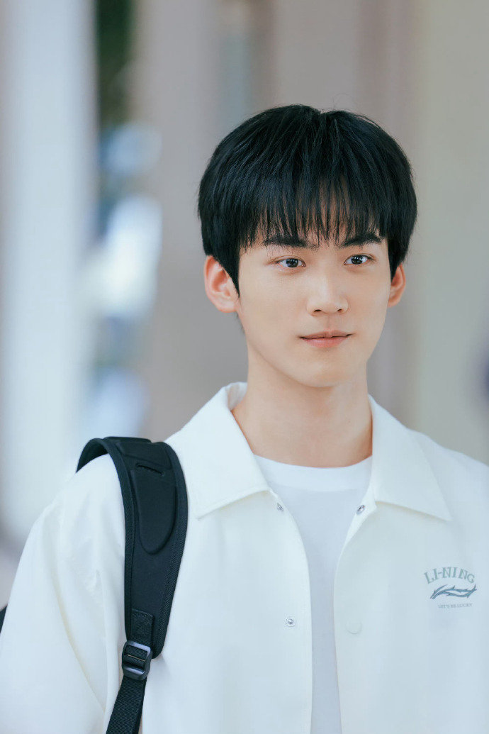 周柯宇方澄清双国籍 周柯宇方回应双国籍 周柯宇 国籍 周柯宇方回应不曾具有双国籍