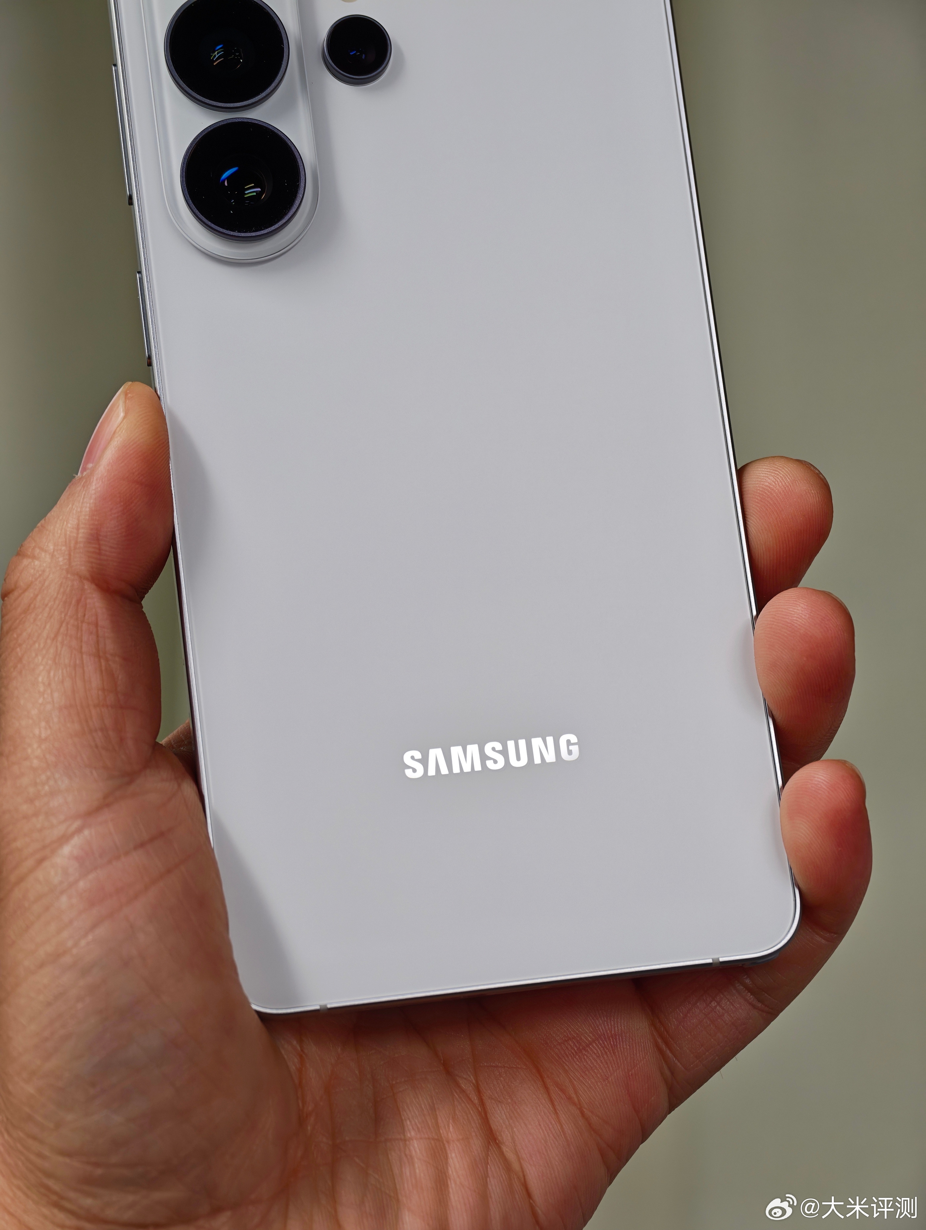 三星S26Ultra甄姬实拍，外观满分10分打几分？ 