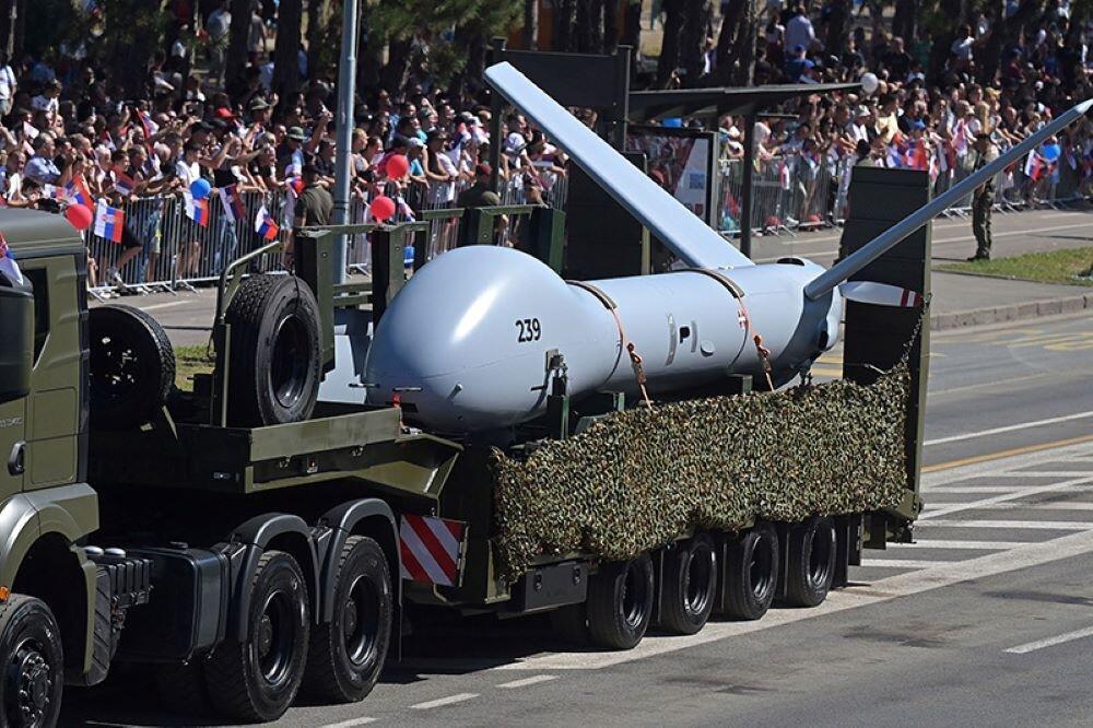 以色列与塞尔维亚计划建立一家合资无人机工厂。
　　根据协议，以色列埃尔比特系统将