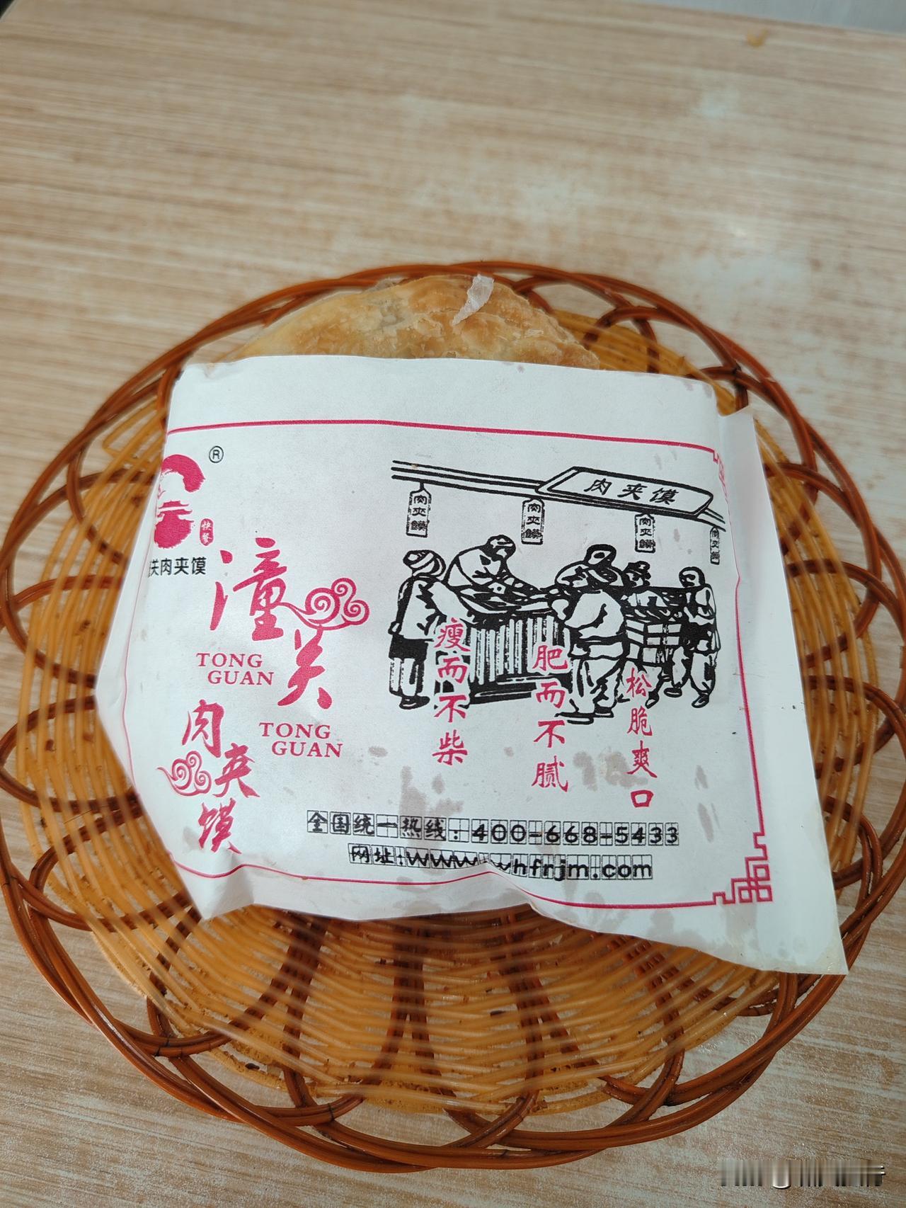 作为年轻时打过几年篮球的资深球迷，女篮的比赛每场必看。更何况，过去很长时间，女排