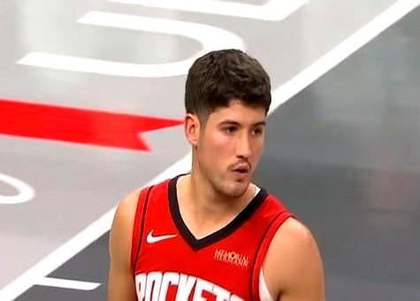 火箭靠年轻球员爆发赢了，绝不只是运气。

谢泼德20分，投篮手感火热，能在关键时