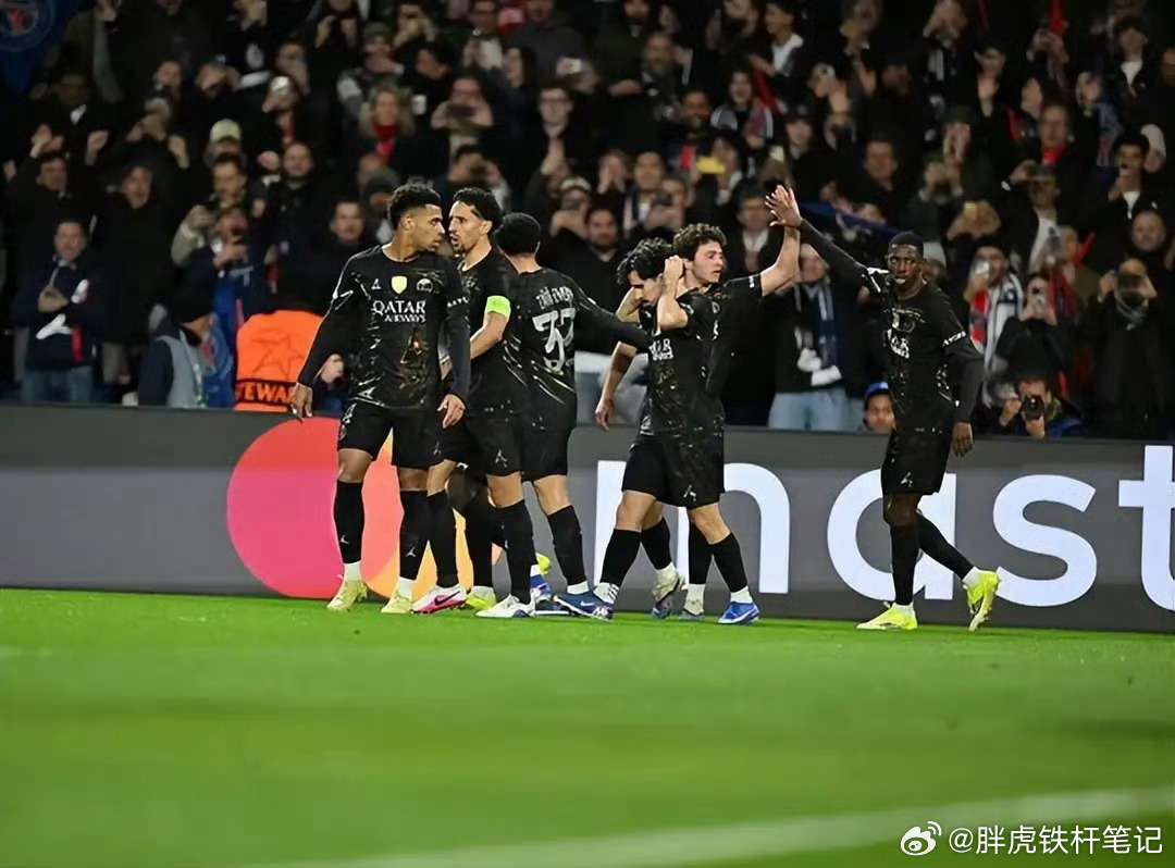 巴黎圣日耳曼5比2切尔西恩里克：去年外界也质疑我们，但最终我们拿到欧冠在今天凌晨