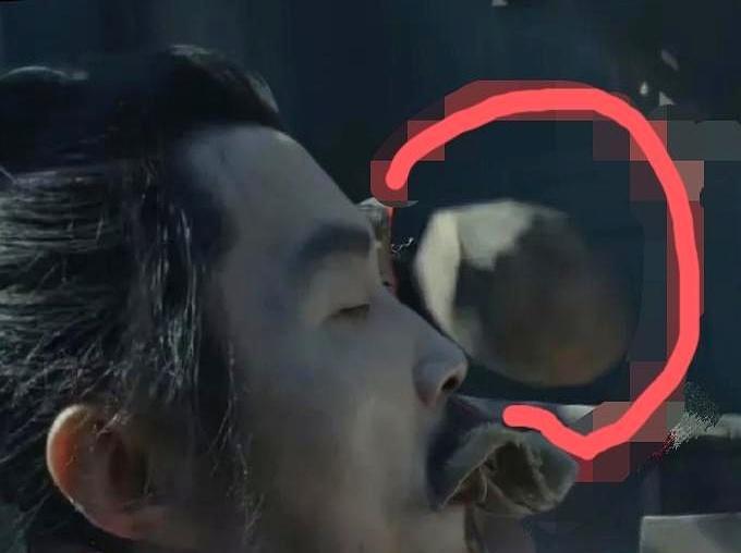 你以为的民愤，是烂菜叶砸满脸。
真正的恨，却是一粒米都舍不得给你。
五代十国，猛