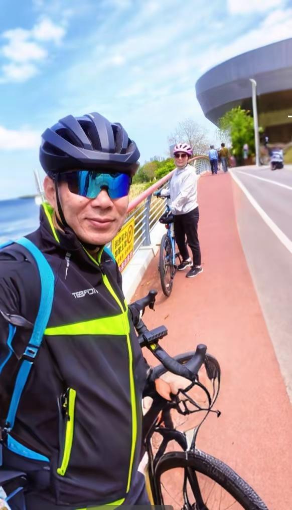 骑行旅行二八大杠自行车 自由和远方 骑行随拍