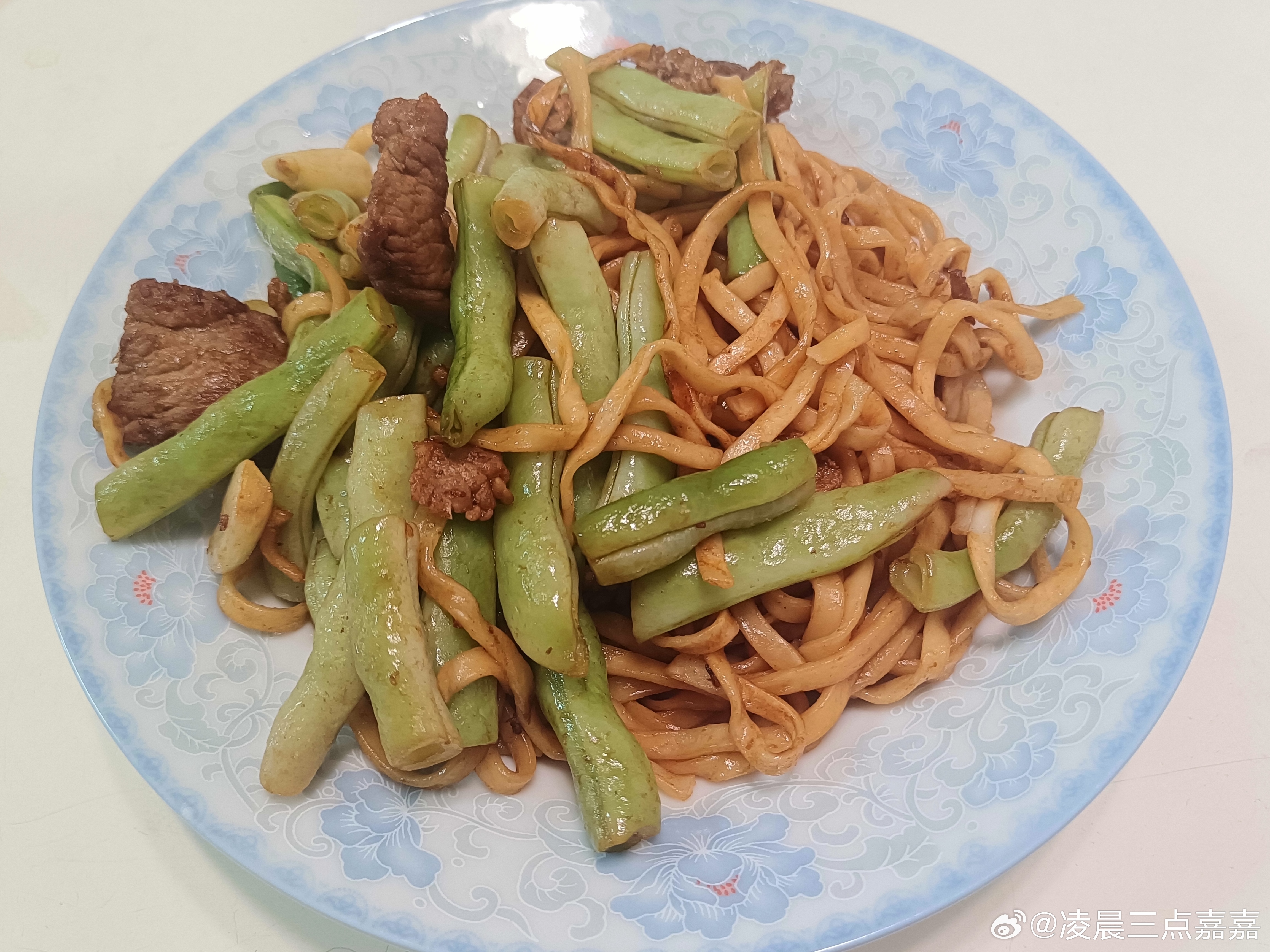 减肥为什么很难？因为自己做饭太好吃了，实在忍不住不可辜负的美食