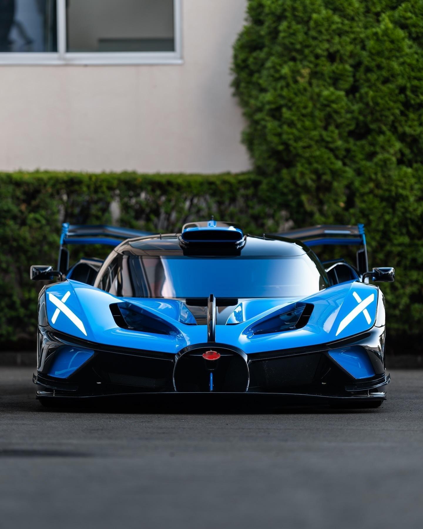 这款Bugatti Bolide，底盘编号01。全球仅限40辆的Bolide，是