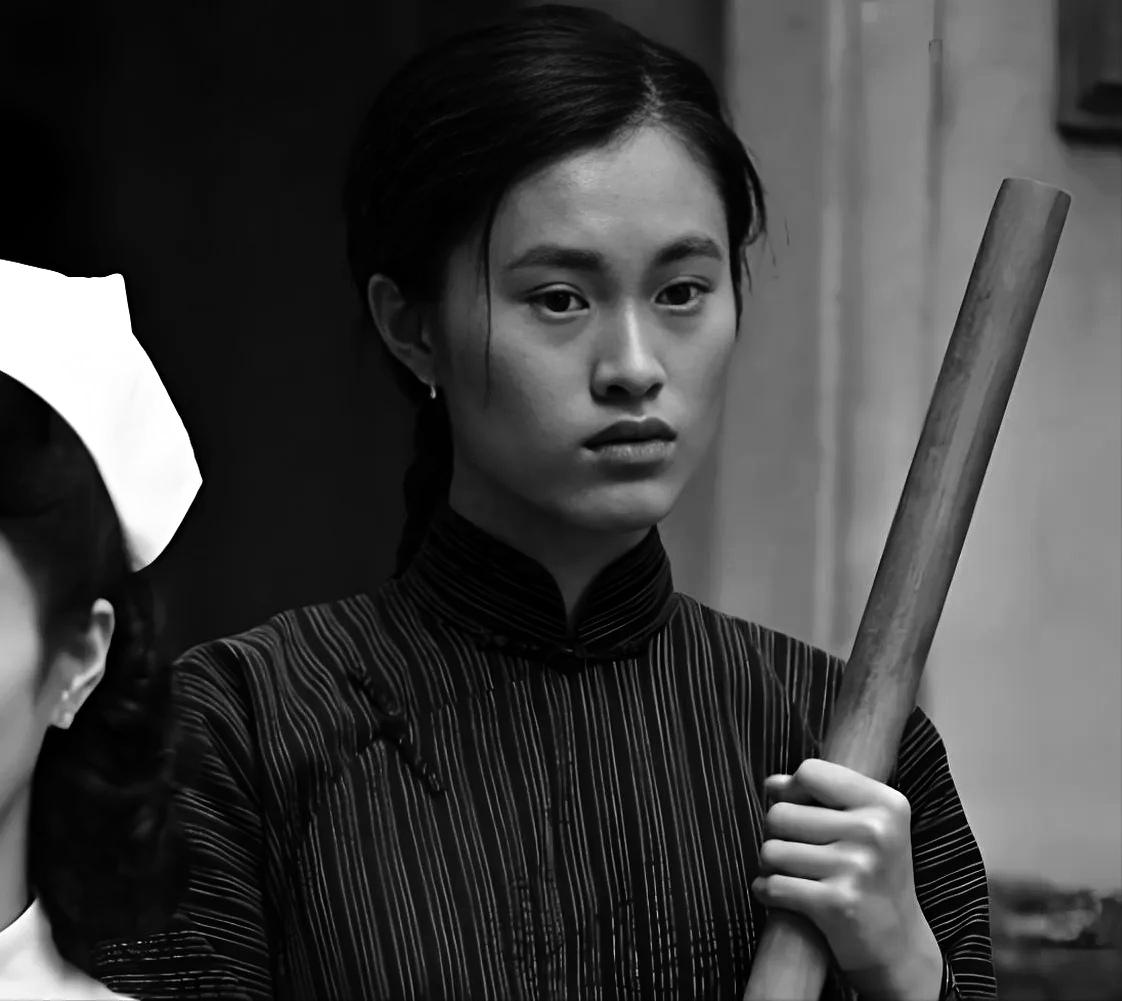 1950年，月明星稀，吴石预感到即将出事。

深夜，他把在自家干了几十年的保姆林