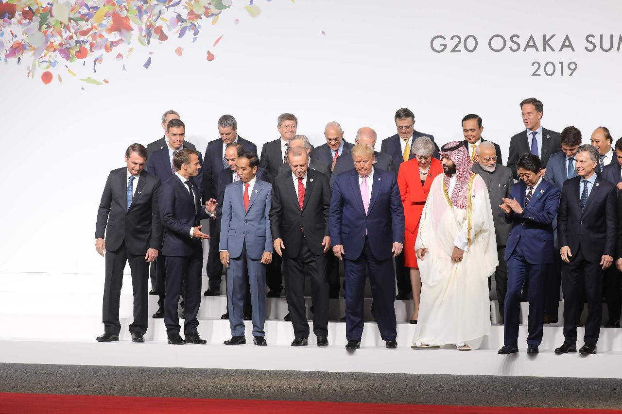 刘振起：欧不让俄合影，是让乌打到最后一人
在2026年8月31日的G20财长会议