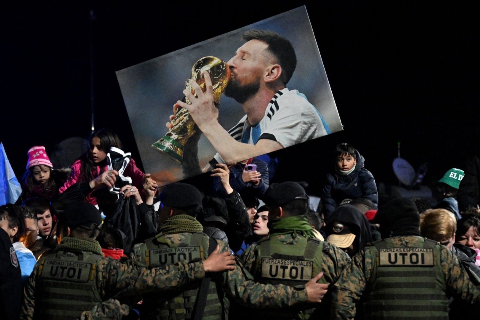 📍布宜诺斯艾利斯🇦🇷#梅西[超话]##阿根廷夺冠# ​​​