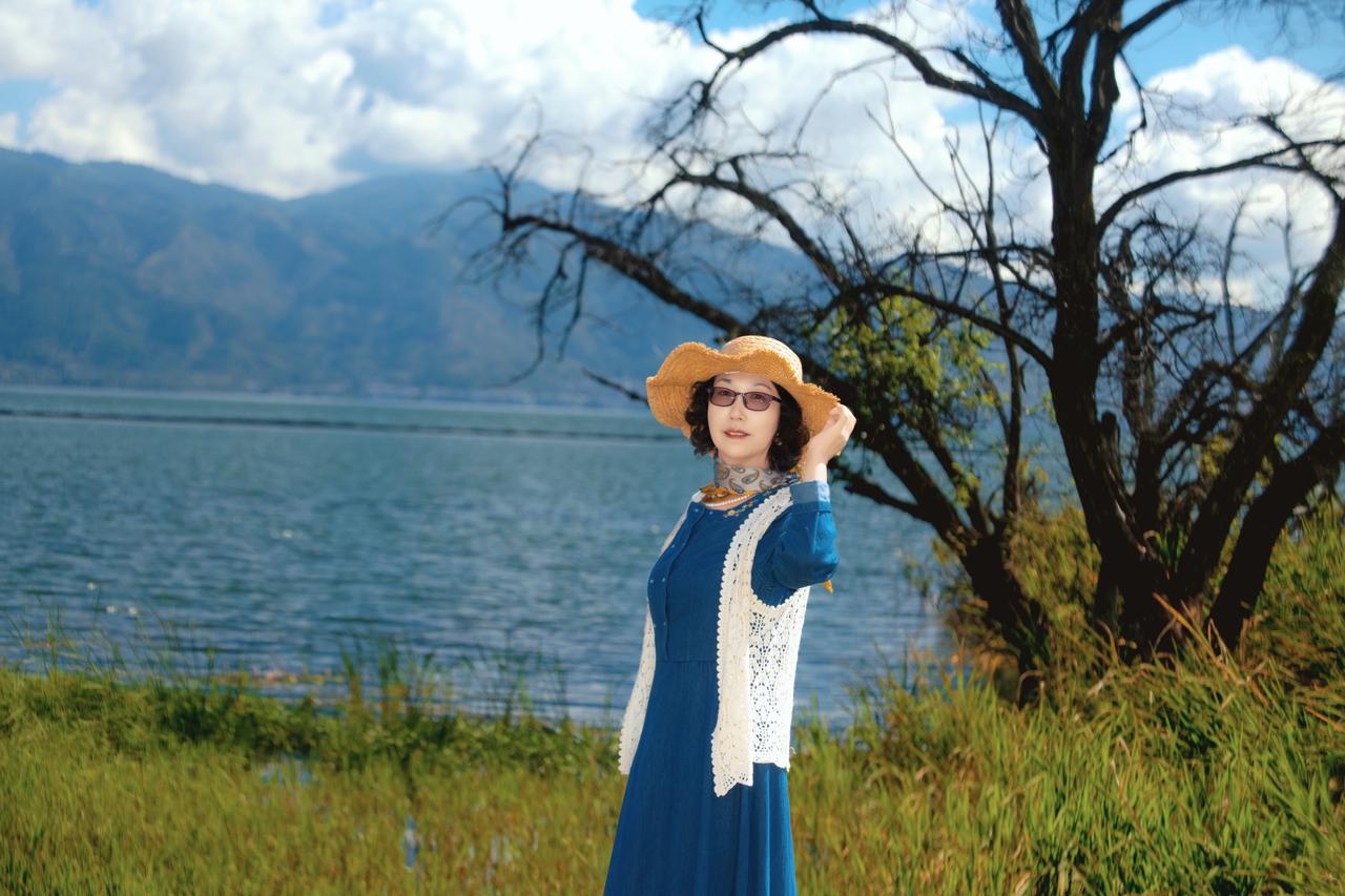 今天是冬至，满屏都是包饺子吃饺子，这都是北方人的习惯。好吃不如饺子，座着不如倒子