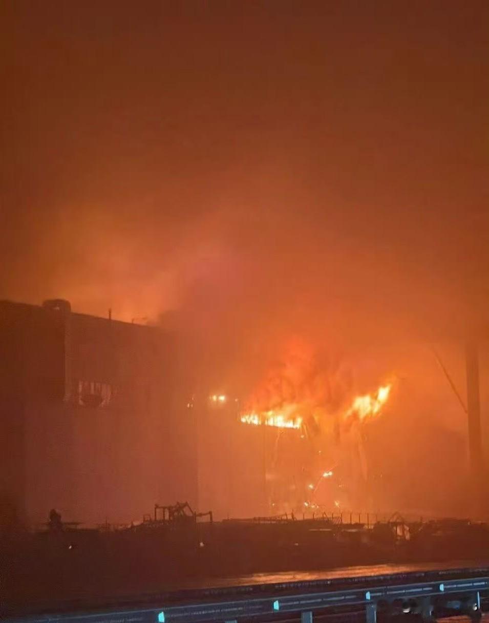 昨天，据开源情报研究机构报道，乌克兰在55天内袭击了俄罗斯境内的39个电力能源基