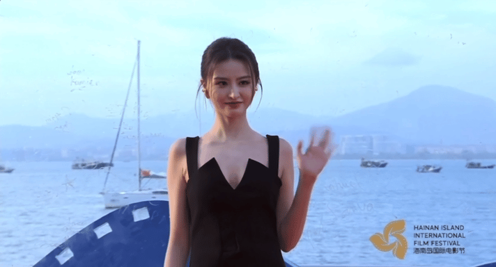 青你的金子涵回来了 ，女明星真的就是想瘦就能瘦啊[苦涩][苦涩][苦涩] 