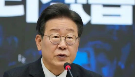 2026年4月10日，韩国总统李在明转发一段以军粗暴对待巴勒斯坦少年的视频，配文