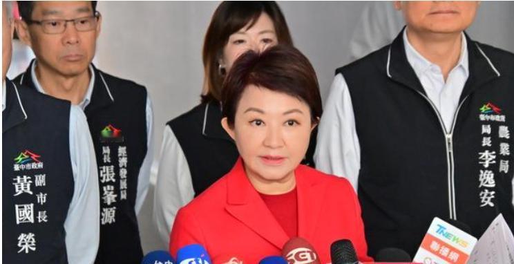 特朗普启动替代关税方案
卢秀燕：呼吁赖清德说清楚

近日，美国最高法院裁定特朗普