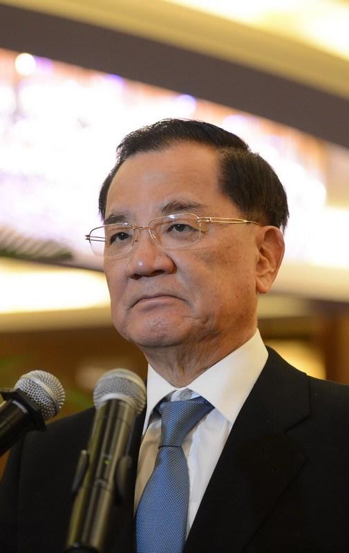 连战这辈子怕是做梦都想不到，自己砸下真金白银、动用全部人脉捧出来的亲儿子，在政坛