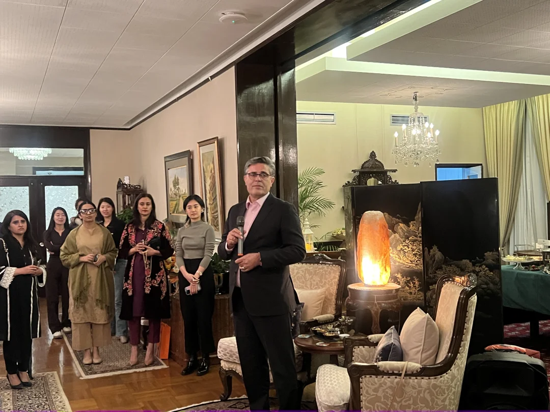 巴基斯坦驻华大使举办家宴欢迎来华设计师