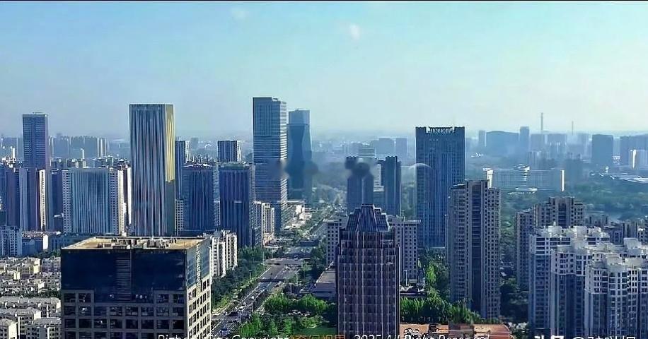 济南市200米以上高楼26座；青岛市200米以上高楼24座；烟台市200米以上高