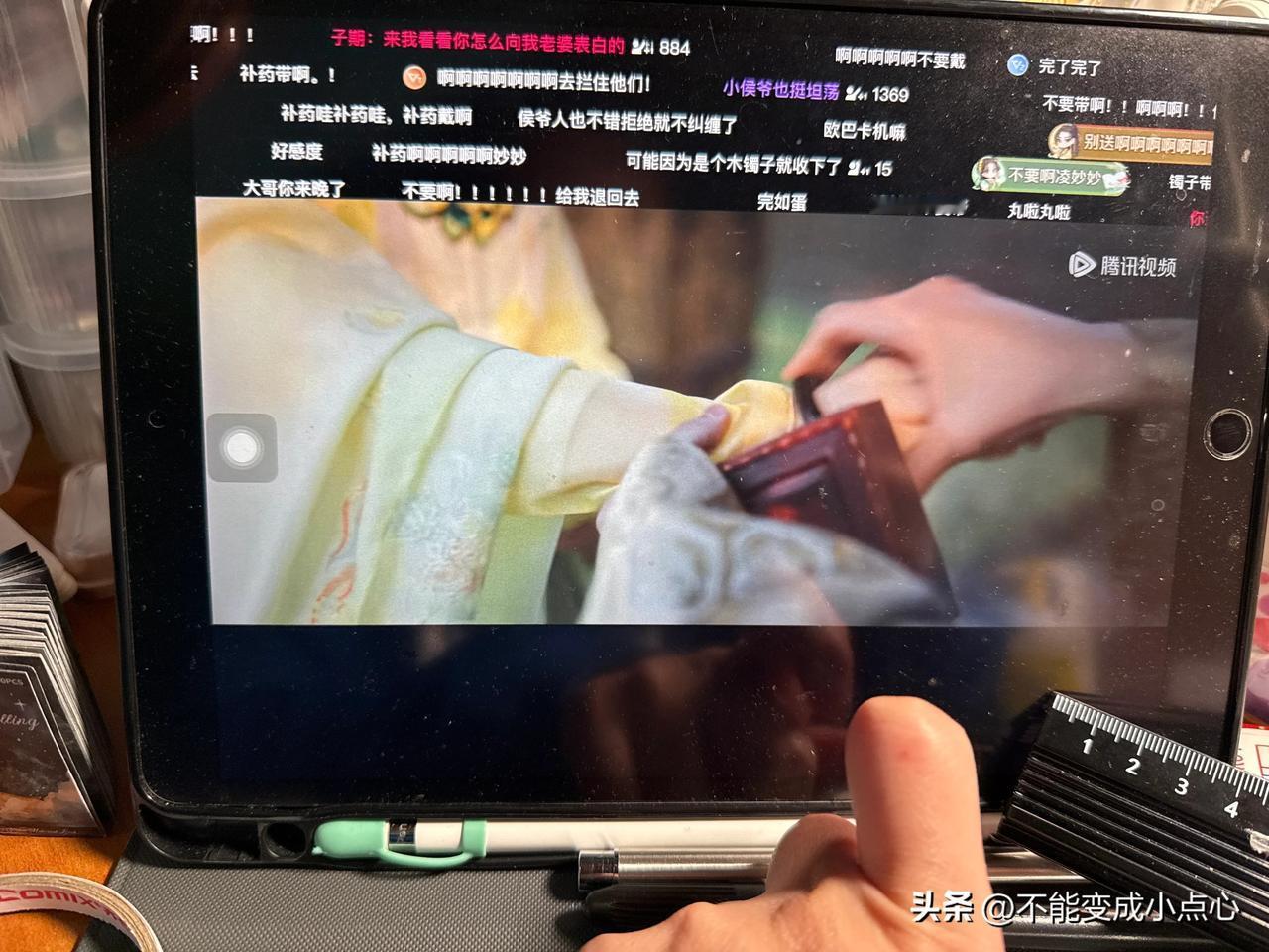 什么狗血剧情 气鼠我了
这个破镯子！坏人的镯子耽搁了我吃男女主的糖🍬
子期都要