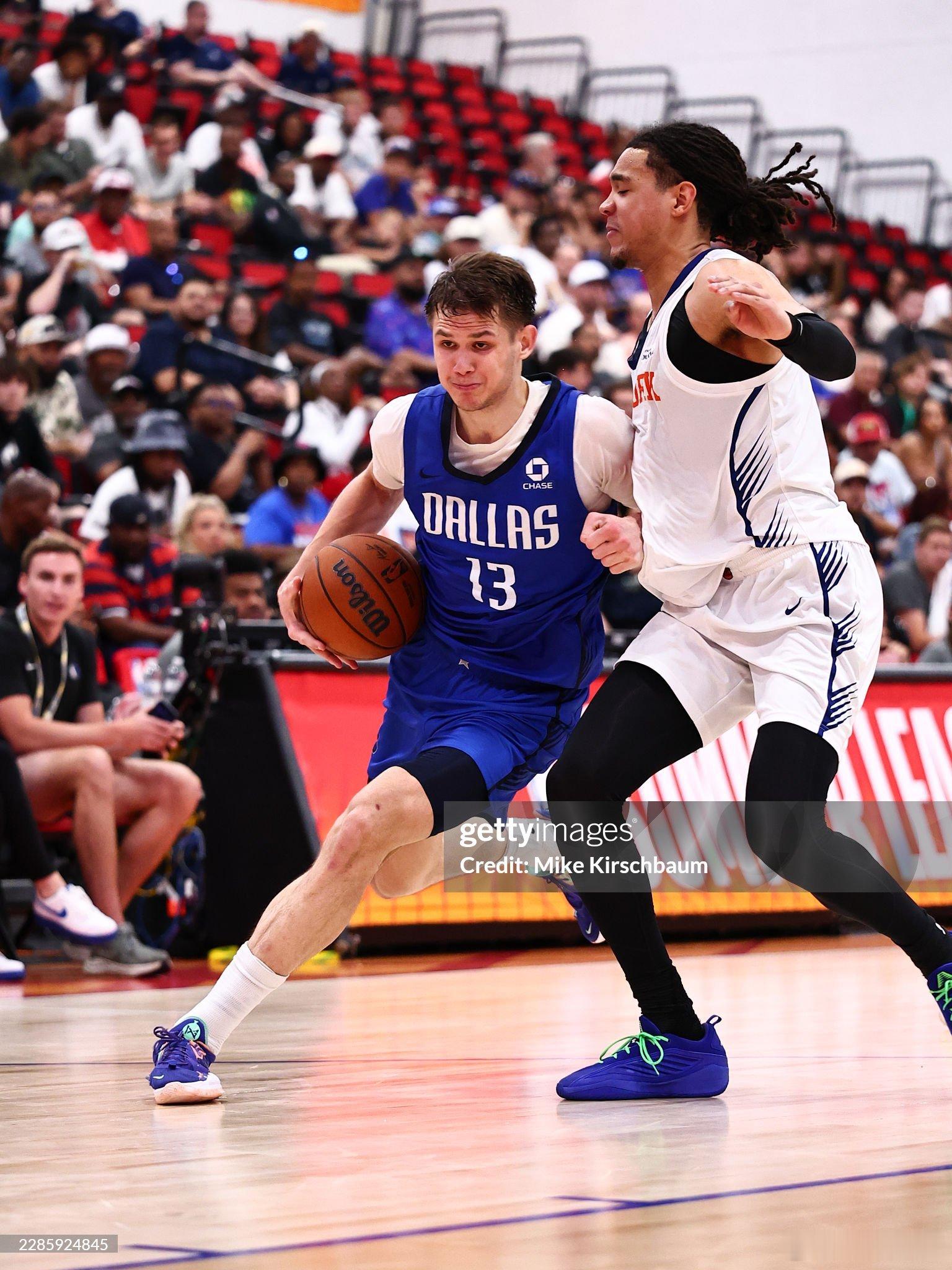 MFFL 来自Marc Stein的消息。关于伊先科，NBA规定禁止从国外球队买