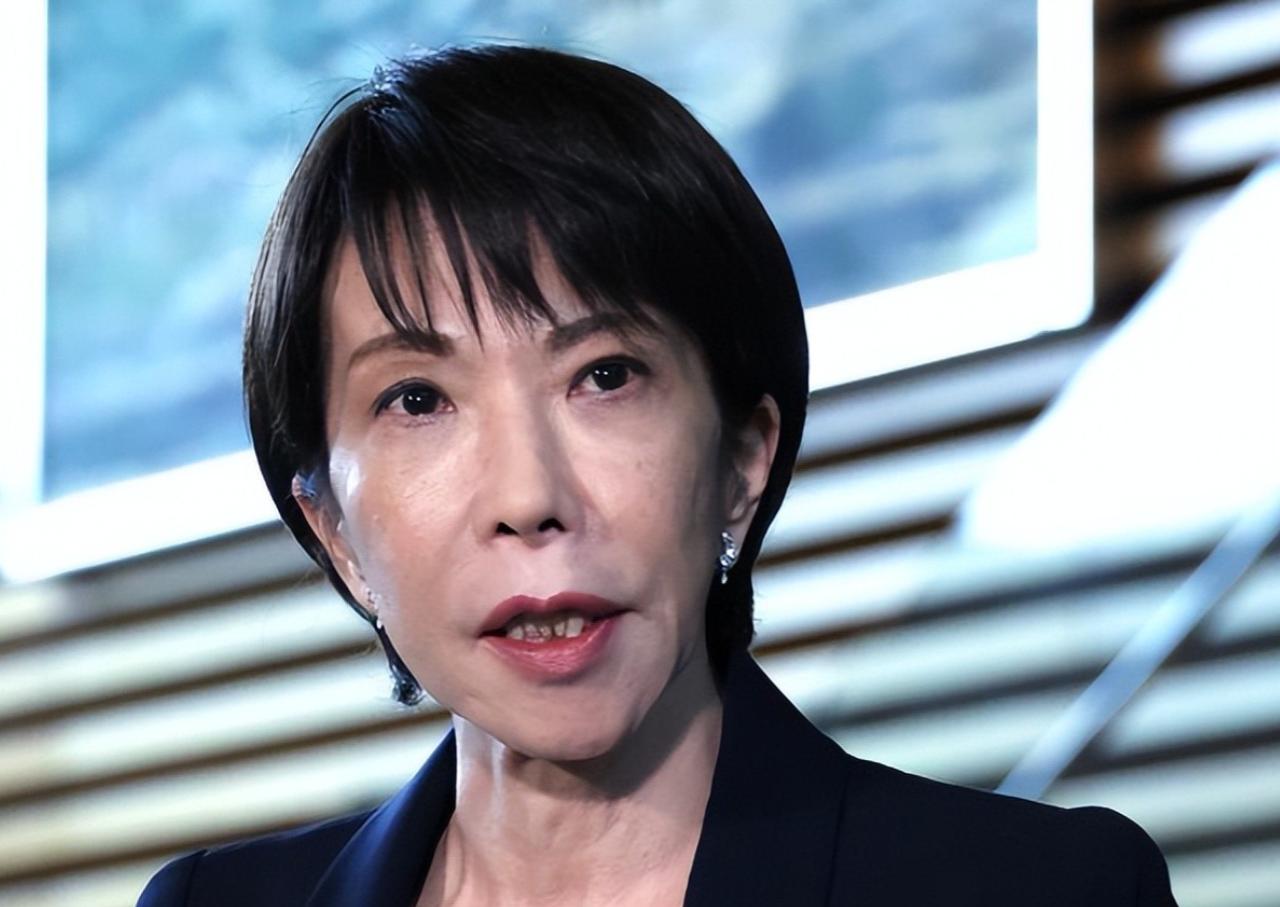 4 月 17 日这天，日本海上自卫队的 “雷” 号驱逐舰，大摇大摆地闯过了台湾海