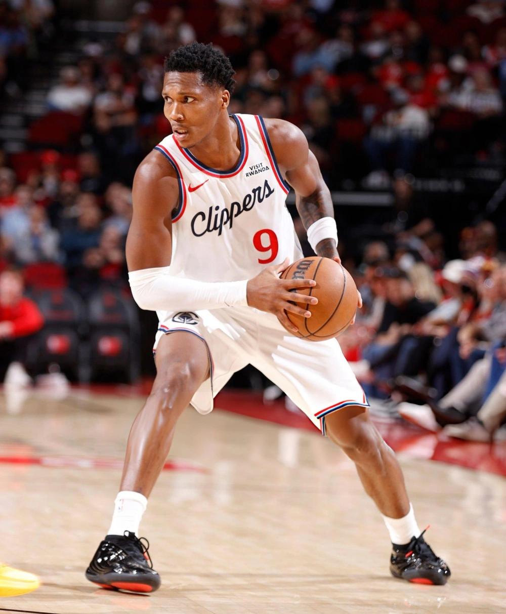 快船赚大了，用祖巴茨和步行者队交易来马瑟林和两个首轮。看过去年总决赛的都知道，要