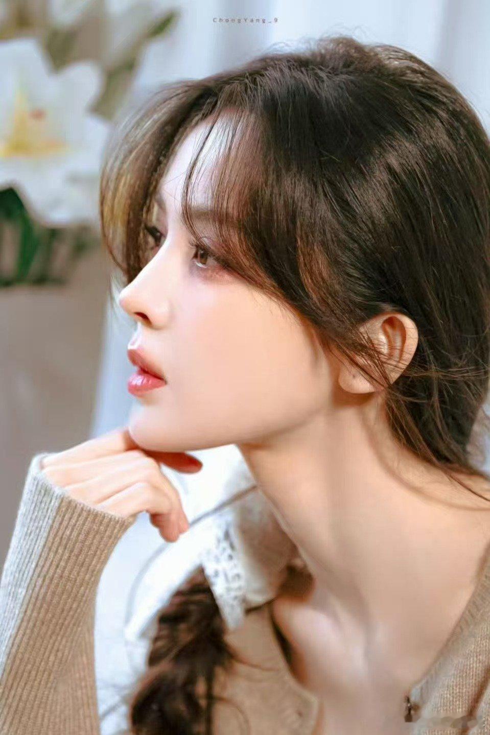 李佳琦也没逃过娜扎的古娜之夹终于轮到李佳琦被整蛊了，古娜之夹这波直接赢麻了 