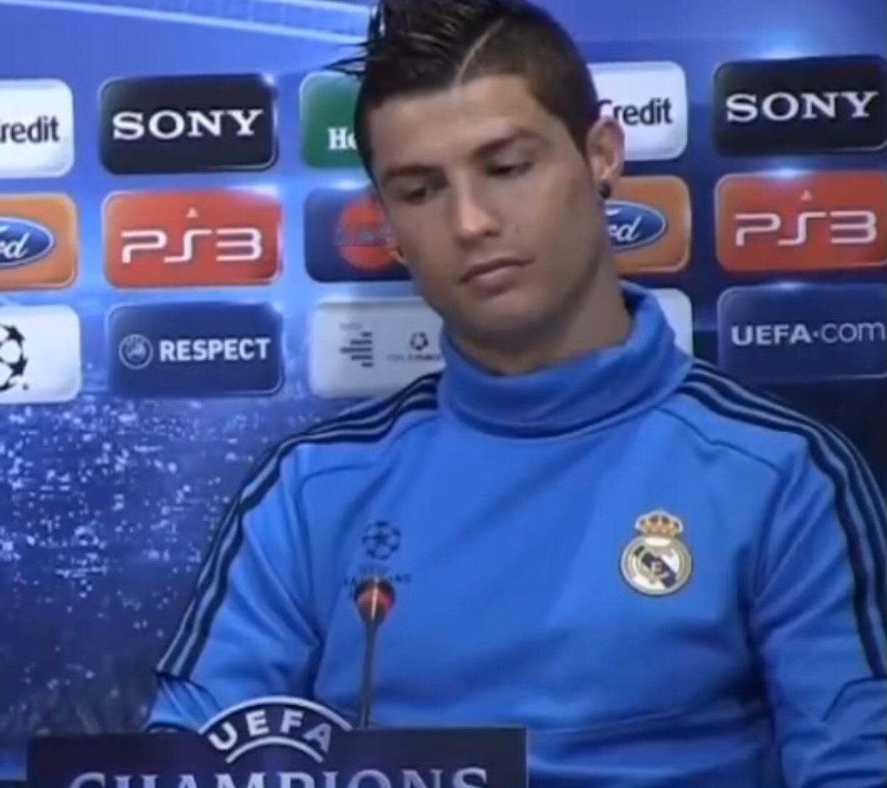 想啥呢，蓝精灵浮浮？ 