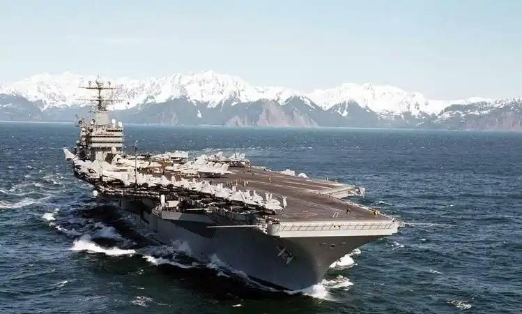 作为一个看了几十年军迷杂志、从“望洋兴叹”熬到“下饺子”的老兵迷，看到现在这阵仗