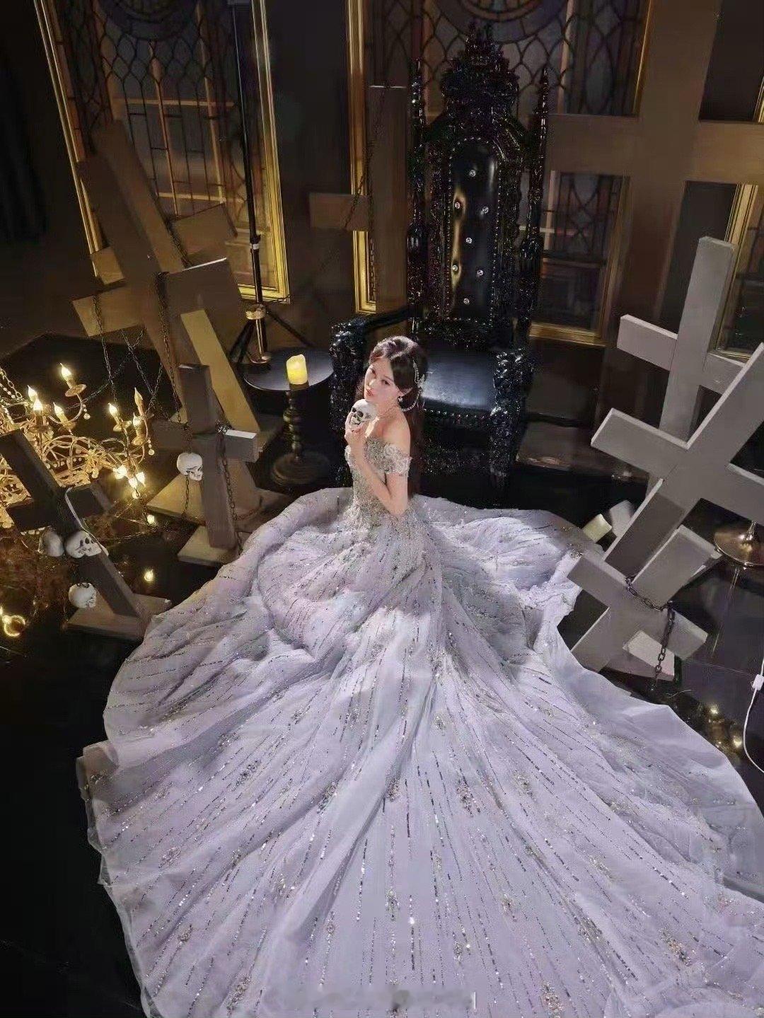陆婷玉不进丝芭女团的原因 陆婷玉不进丝芭女团的原因藏在过往里！当年去韩国集训过，