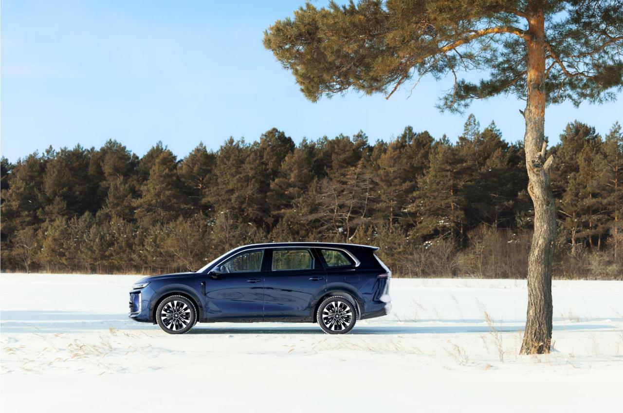 华境S敢于突破，满员测试雪地极端场景

在新能源汽车竞争进入白热化的今天，一场场