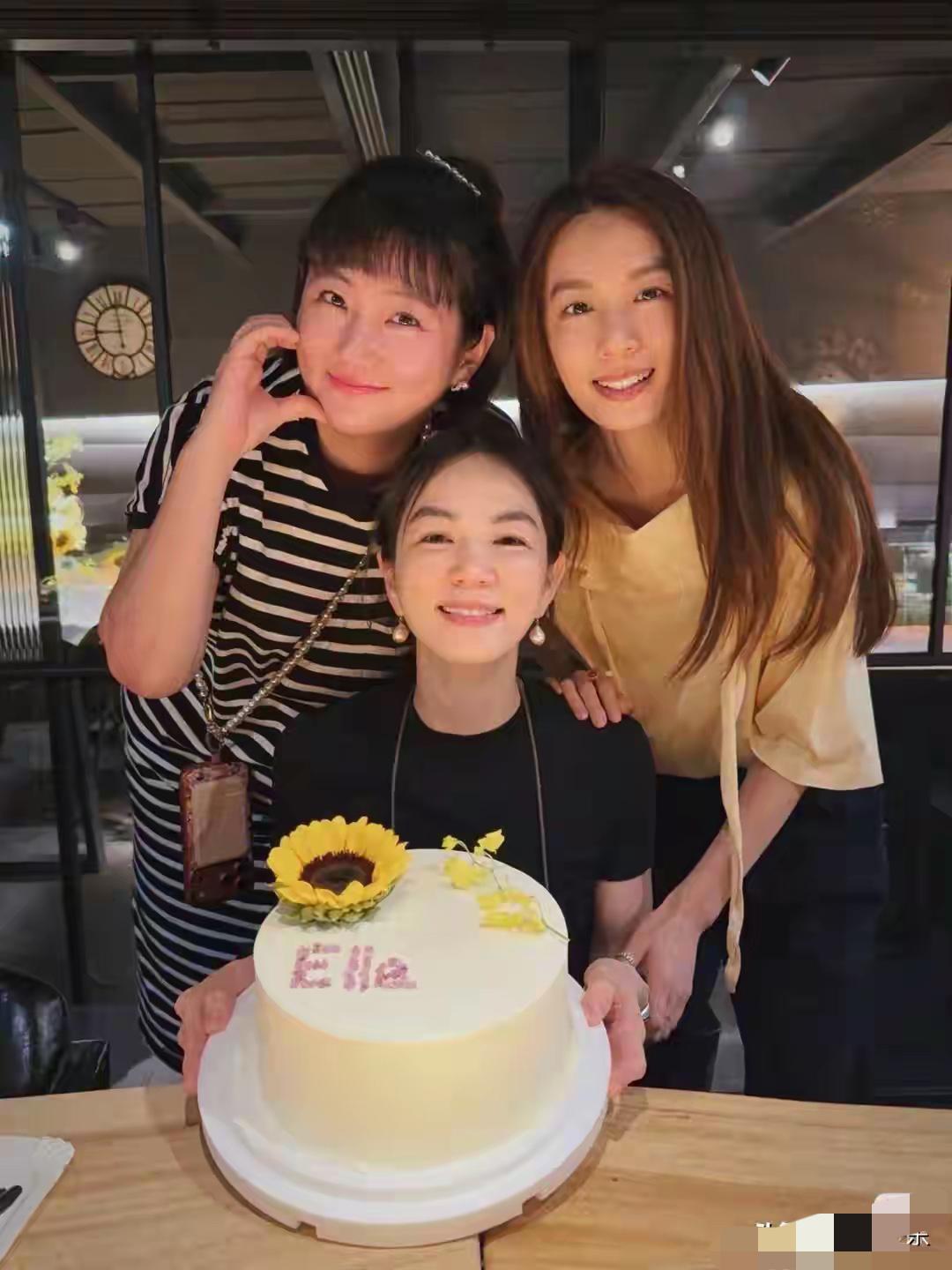 小时候的女神，依然这么漂亮