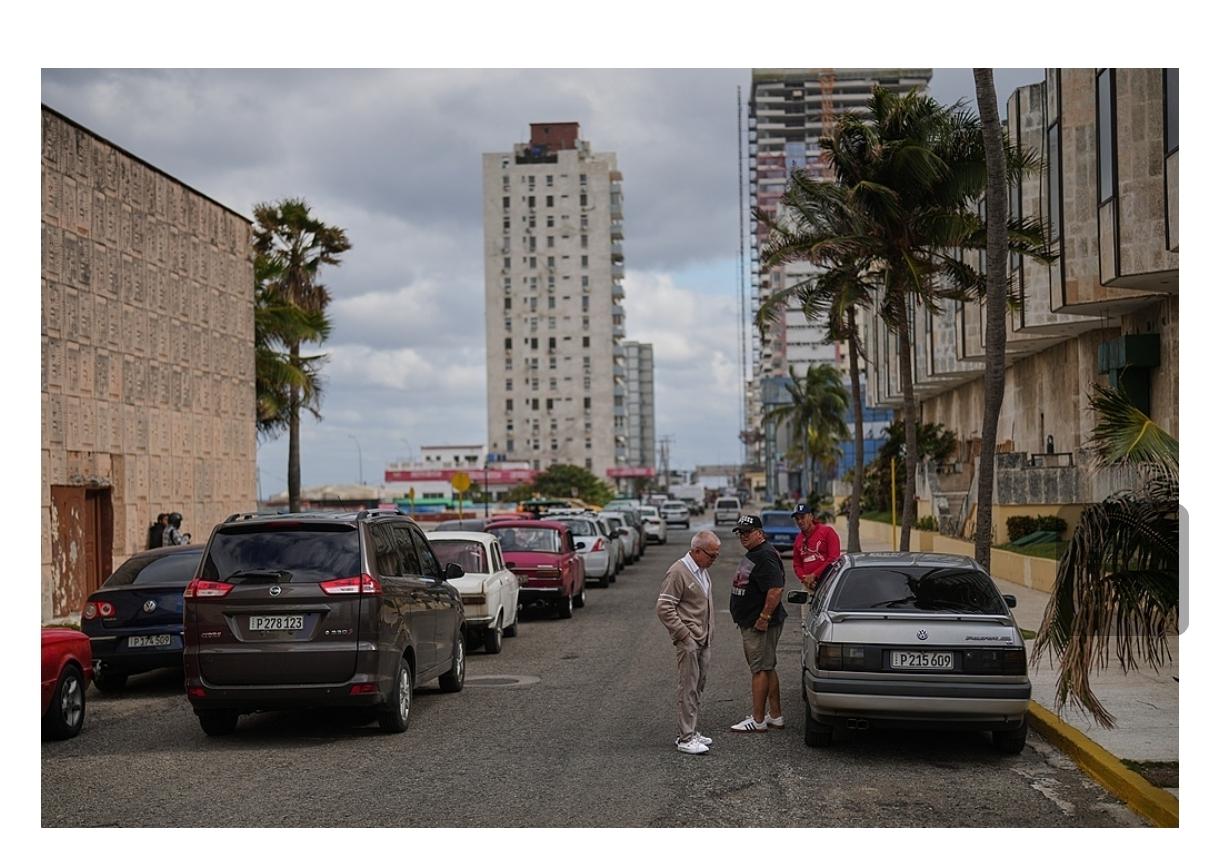 现在美国对俄罗斯的针对，反而让俄罗斯处处自强，美国倒处处受挫。
    俄驻古巴