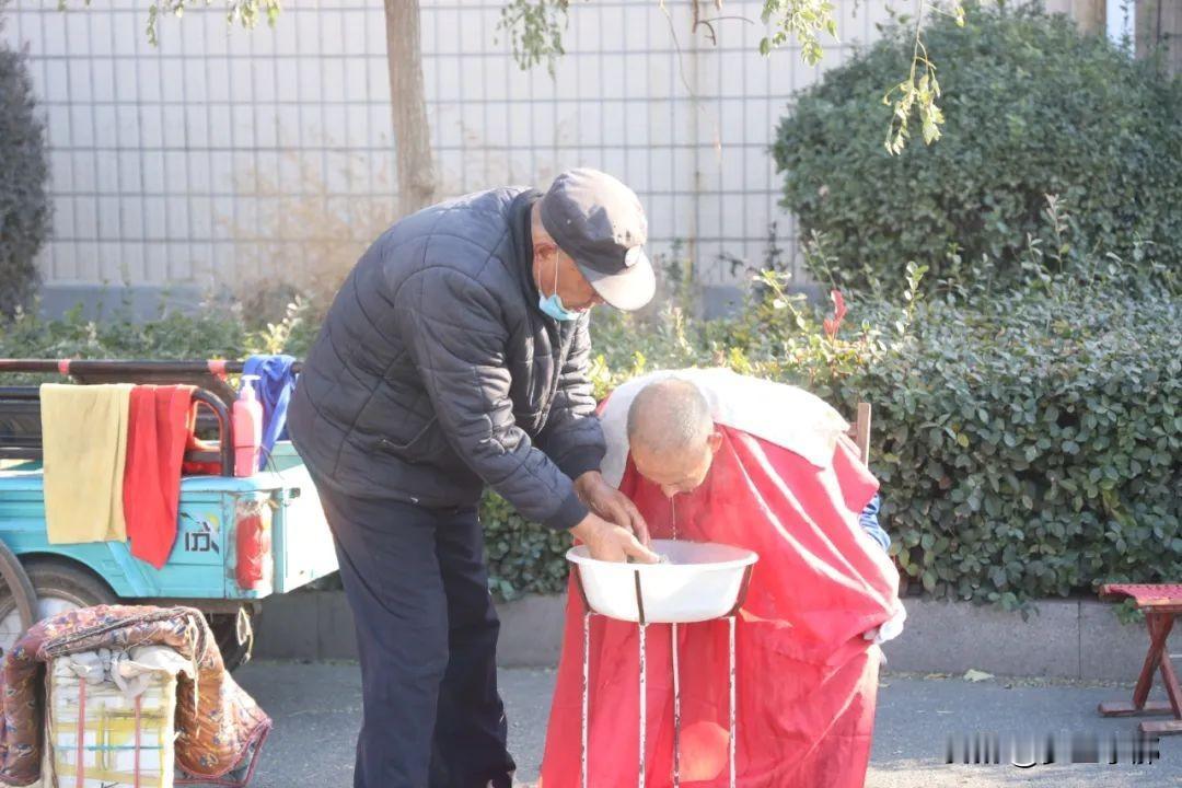 炎炎夏日剪头发，2026年7月理发吉日大全，顺应天时清爽一夏
 
盛夏七月处在三