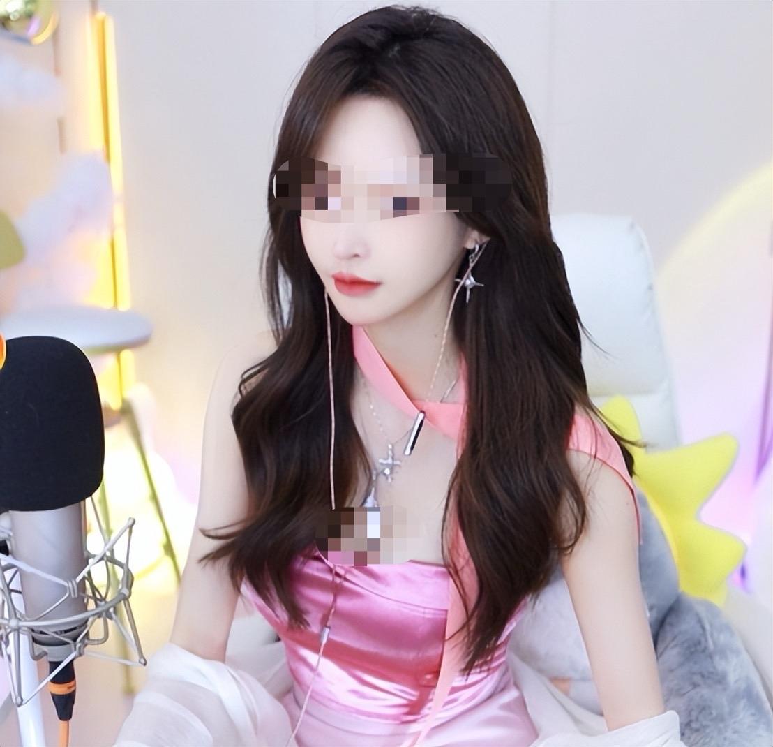 江苏，已婚男子被一女主播吸引，多次大额打赏，女主播看他有实力，和他线下见面，2人