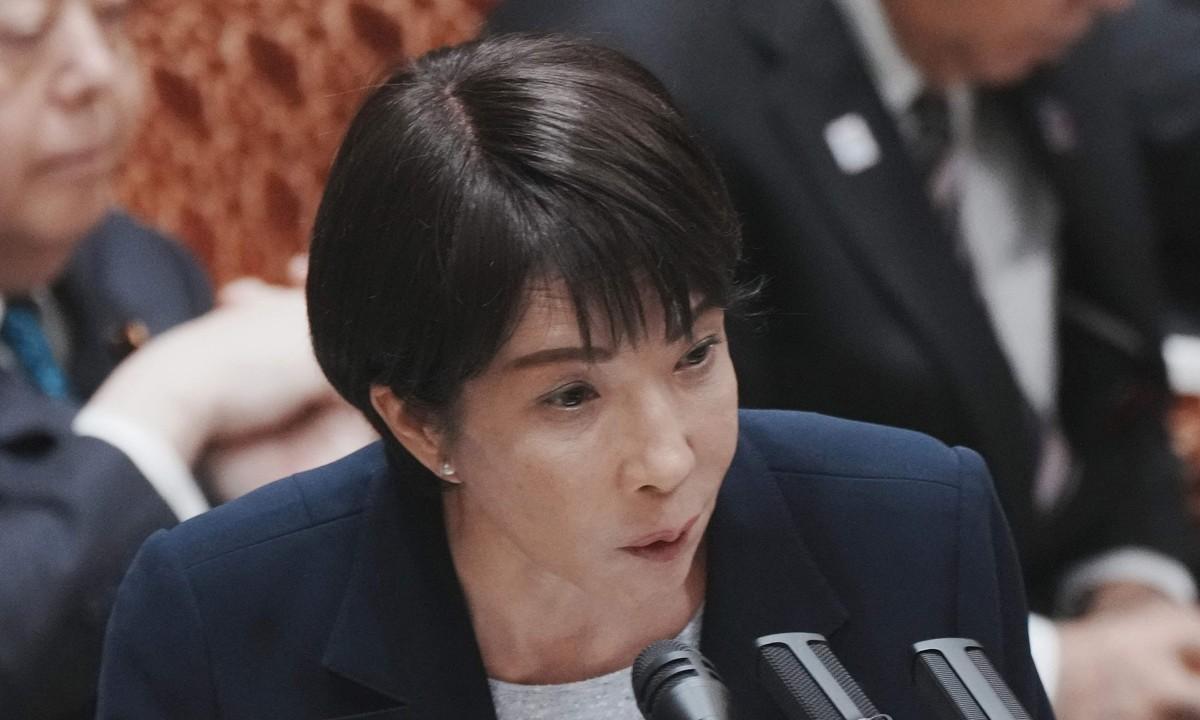 就在刚刚
 
日本突然公布了涉台海与军费的最新民调。
 
我这边态度很明确：这类