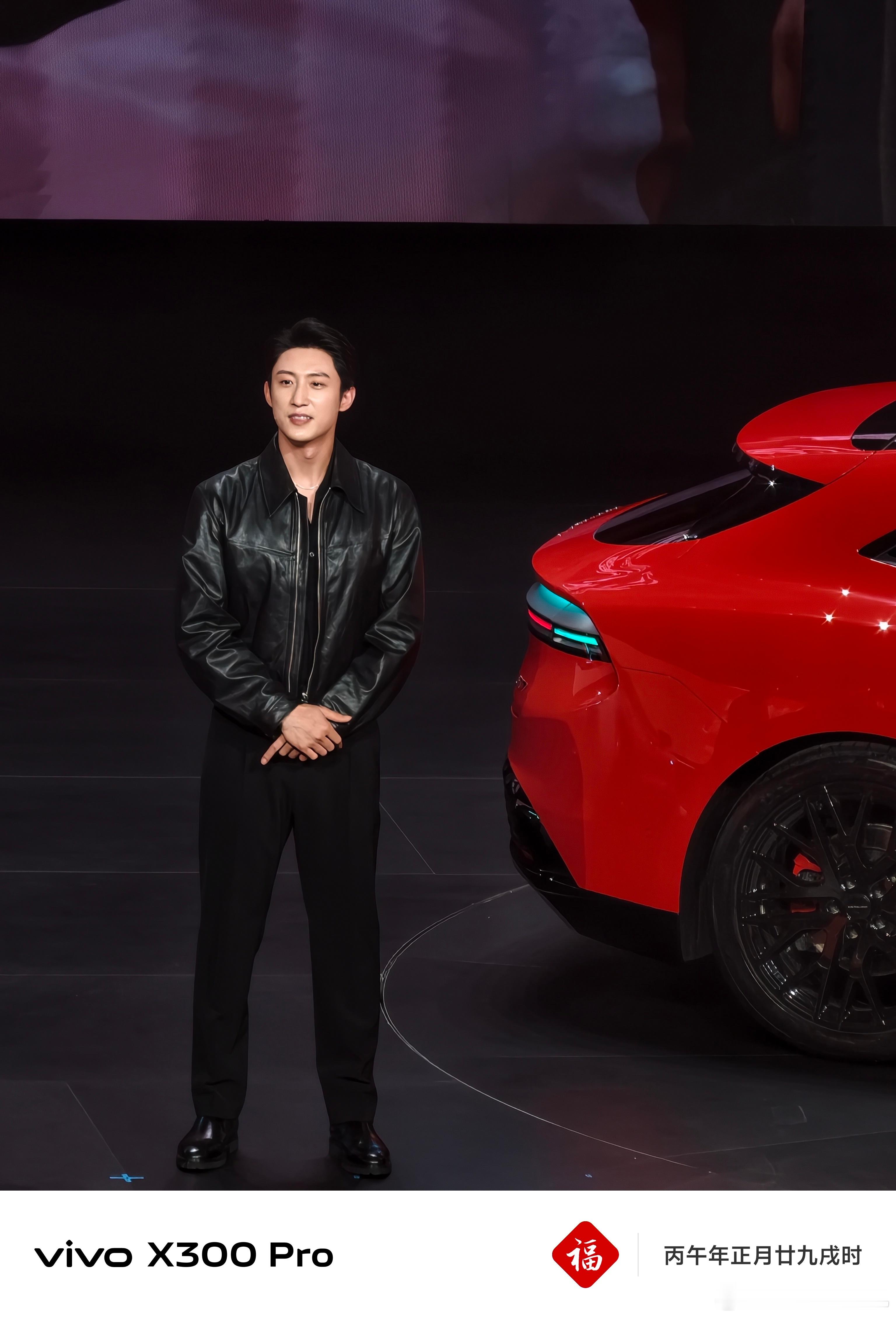 华为广汽跨界合作打造启境品牌全球代言人来了，林臻东or黄景瑜，都很帅黄景瑜