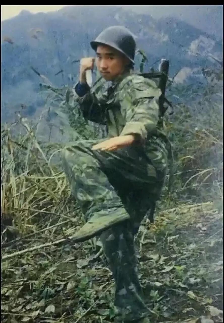 【军旅话题】 早期的侦察兵有多厉害？在敌营打篮球暴露身份后，靠一绝技虎口逃生！真