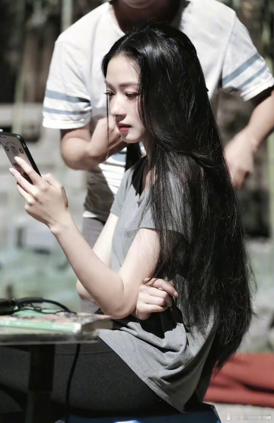 好想拥有万茜这样完美的鼻子活一次