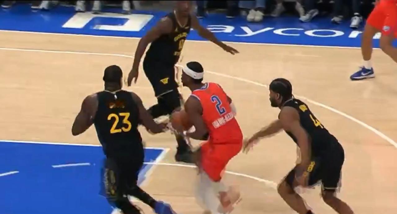 库里回归，勇士惨败雷霆


今日北京时间9：00，勇士客场挑战卫冕冠军雷霆，这是