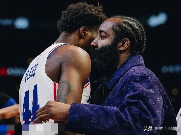恩比德：登登 我想去尼克斯了
登登：为什么 ？
恩比德：因为如果要换队 尼克斯离